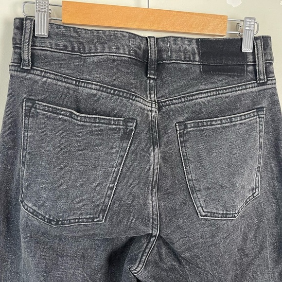 Abercrombie & Fitch Curve Love High Rise Mom Jean size 27 Short black - Picture 7 of 13